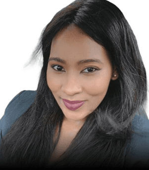 Viwe Ngubelanga, Customer Service Specialist